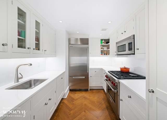Property at 530 Park Ave Unit 4C, New York City, NY 10065, 1 bath