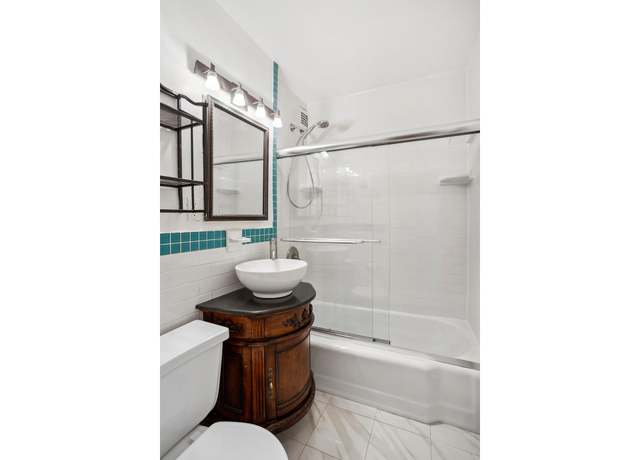 Property at 210 E 15th St Unit 4J, New York City, NY 10003, 1 bath