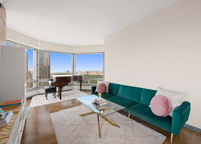 Property at 301 W 57th St Unit 27A, New York City, NY 10019, 1 bed, 1 bath