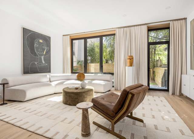 Property at 275 6th Ave #1, Brooklyn, NY 11215, 3 beds, 2.5 baths
