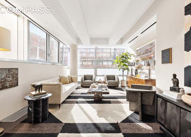 Property at 166 Perry St Unit 4B, New York City, NY 10014, 2 beds, 2 baths