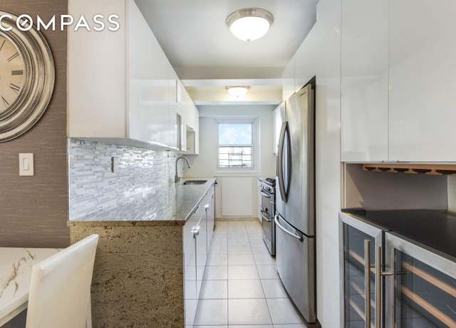 Property at 520 E 76th St Unit 11C, New York City, NY 10021, 2 beds, 2 baths