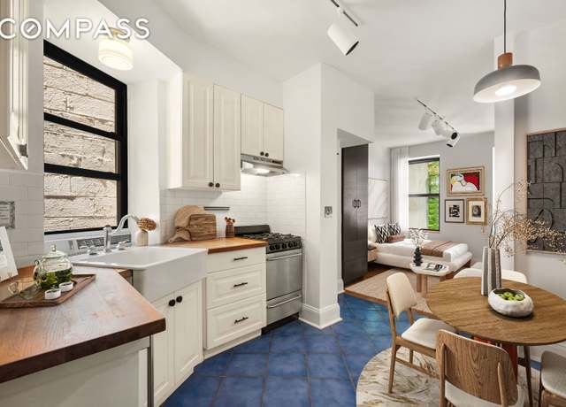Property at 41 Perry St Unit 2A, New York City, NY 10014, 1 bath