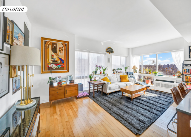 Property at 3585 Greystone Ave Unit 4C, New York City, NY 10463, 2 beds, 2 baths