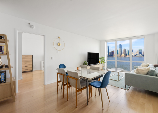 Property at 20 River Ter Unit 11L, New York City, NY 10282, 2 beds, 2 baths