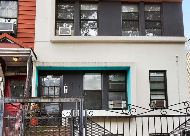 Property at 342 E 9th St, Brooklyn, NY 11218, 9 beds, 4.5 baths