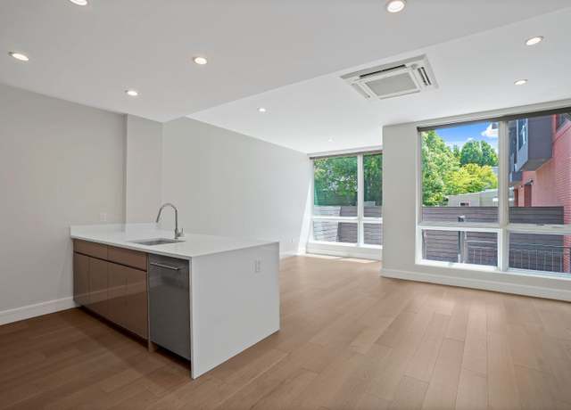 Property at 695 6th Ave Unit 1G, Brooklyn, NY 11215, 2 beds, 2 baths