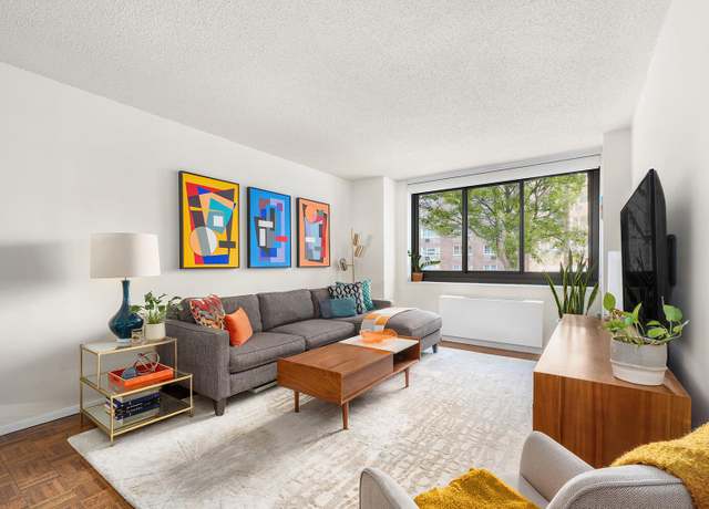 Property at 347 W 57th St Unit 3B, New York City, NY 10019, 1 bed, 1 bath