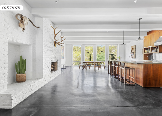 Property at 118 Forsyth St #4, New York City, NY 10002, 1 bed, 1 bath