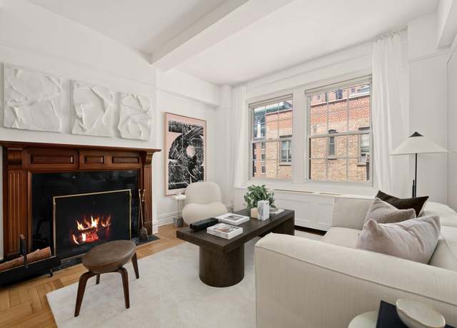 Property at 111 E 75th St Unit PHB, New York City, NY 10021, 2 beds, 2 baths