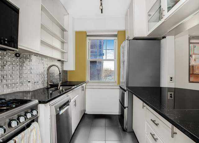Property at 140 Cabrini Blvd #37, New York City, NY 10033, 2 beds, 1 bath