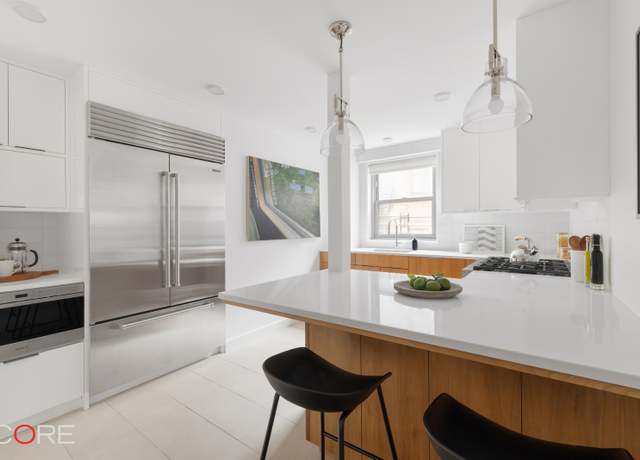 Property at 15 W 72nd St Unit 14KL, New York City, NY 10023, 2 beds, 2 baths