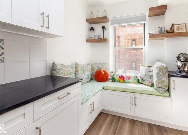 Property at 414 E 52nd St Unit 10E, New York City, NY 10022, 1 bed, 1 bath