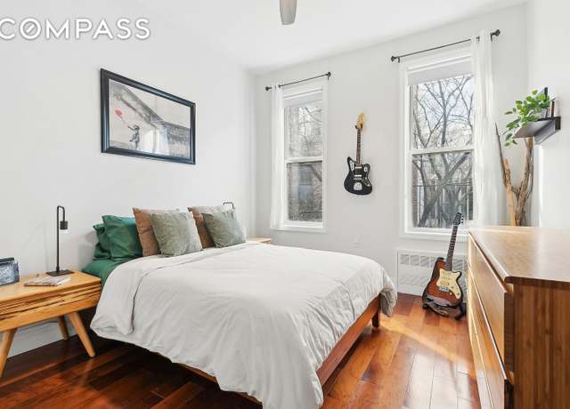Property at 406 W 46th St Unit 4C, New York City, NY 10036, 2 beds, 1 bath