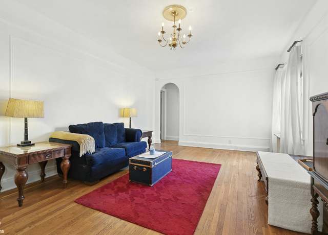 Property at 45-14 43rd St Unit 2D, New York City, NY 11104, 1 bed, 1 bath