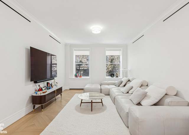 Property at 498 W End Ave Unit 3C, New York City, NY 10024, 3 beds, 2 baths