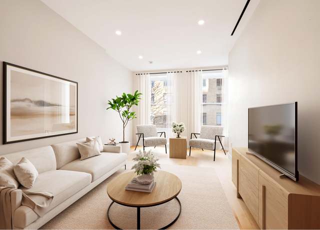 Property at 6 W 71st St Unit 4A, New York City, NY 10023, 1 bed, 1 bath
