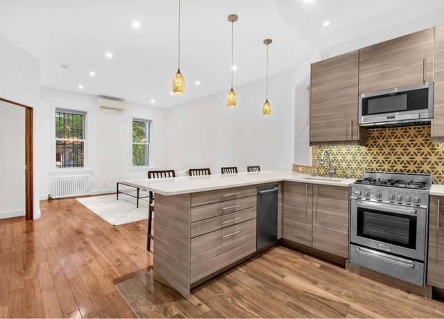 Property at 634 E 14th St #4, New York City, NY 10009, 3 beds, 2 baths