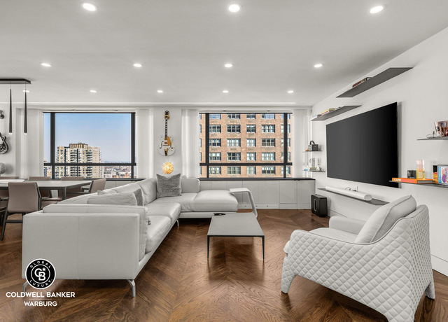 Property at 190 E 72nd St Unit 31B, New York City, NY 10021, 2 beds, 2 baths