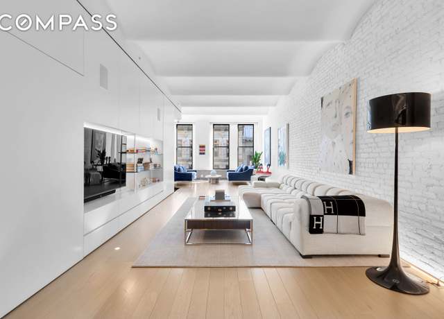 Property at 543 Broadway #6, New York City, NY 10012, 2 beds, 2.5 baths