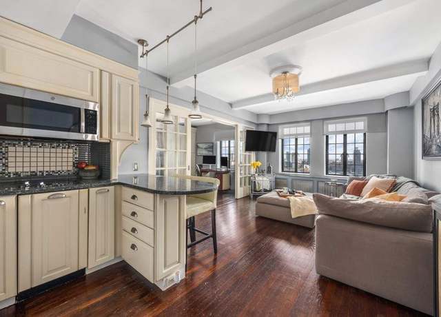 Property at 5 Tudor City Pl #1532, New York City, NY 10017, 1 bed, 1 bath