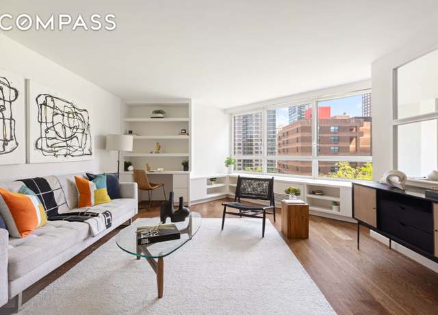 Property at 200 E 94th St #711, New York City, NY 10128, 1 bed, 1 bath