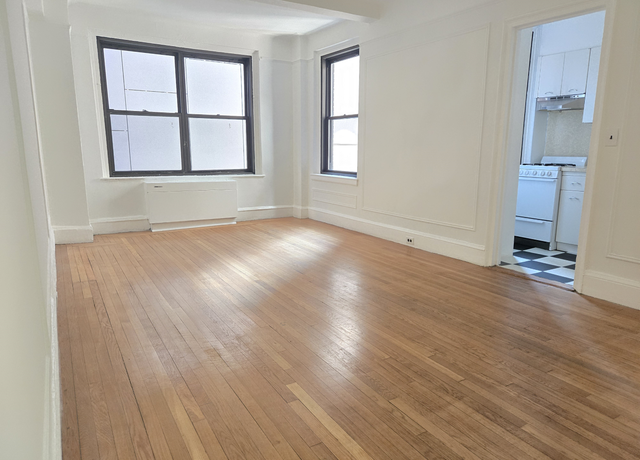 Property at 162 W 56th St #1202, New York City, NY 10019, 1 bed, 1 bath