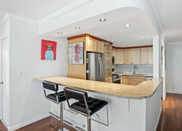 Property at 305 E 24th St Unit 15-R, New York City, NY 10010, 1 bed, 1 bath