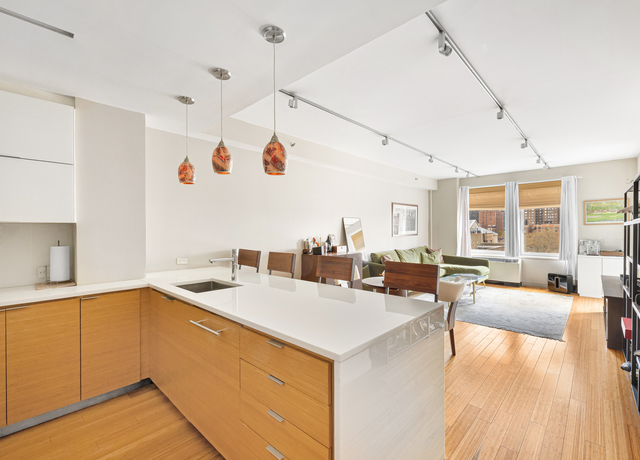 Property at 303 E 33rd St Unit 7C, New York City, NY 10016, 1 bed, 1 bath