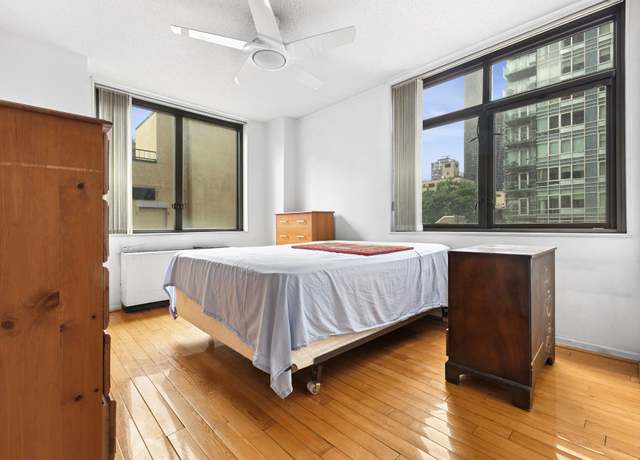 Property at 300 E 54th St Unit 6C, New York City, NY 10022, 1 bed, 1 bath