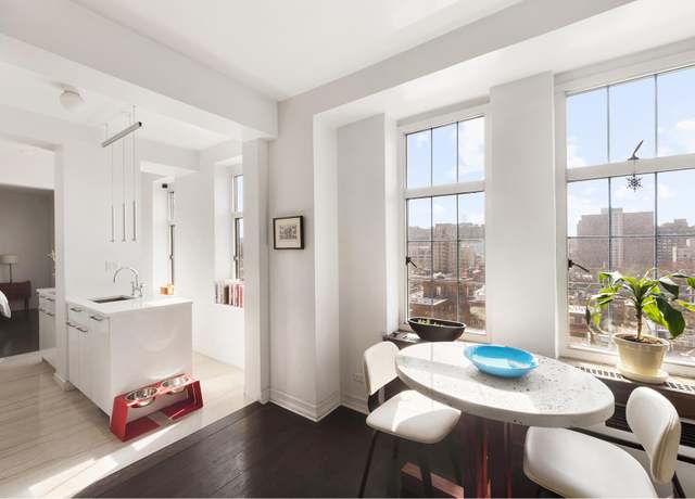 Property at 405 W 23rd St Unit 14JK, New York City, NY 10011, 1 bed, 2 baths