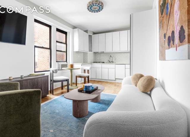 Property at 295 W 11th St Unit 5F, New York City, NY 10014, 1 bed, 1 bath