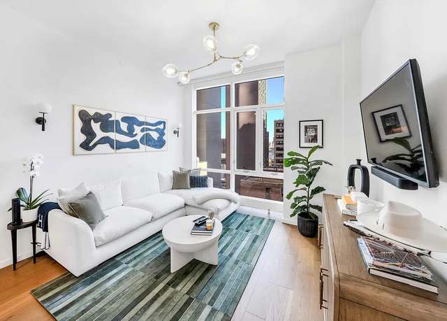 Property at 5 Beekman St Unit 18C, New York City, NY 10038, 1 bed, 1 bath