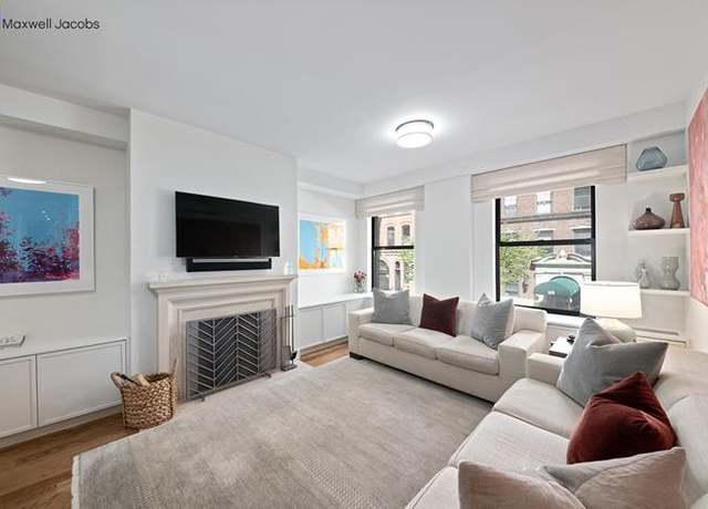 Property at 114 E 84th St Unit 2-A, New York City, NY 10028, 4 beds, 2.5 baths