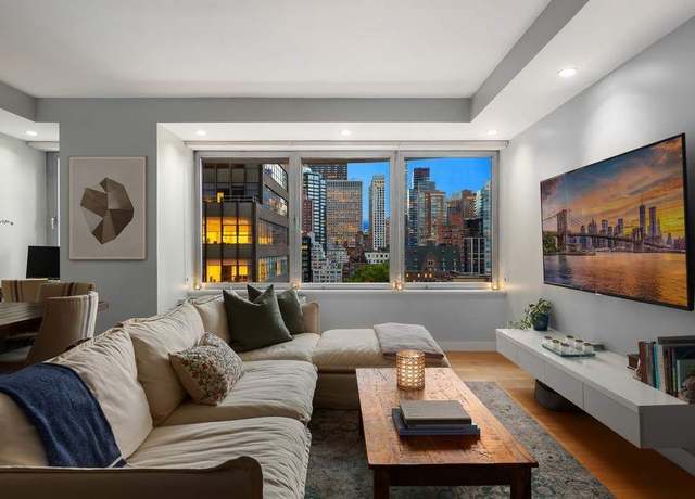 Property at 216 E 47th St Unit 12A, New York City, NY 10017, 1 bed, 1.5 baths