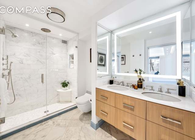 Property at 860 5th Ave Unit 4M, New York City, NY 10065, 2 beds, 2 baths