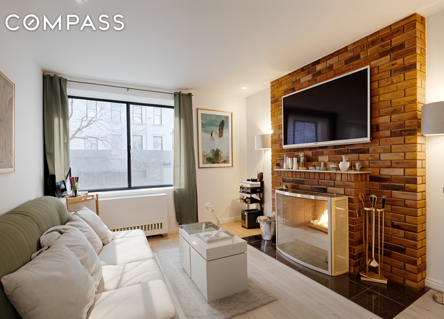 Property at 160 E 26th St Unit 2F, New York City, NY 10010, 1 bath