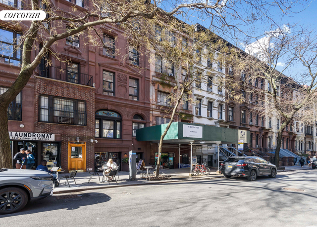 Property at 114 W 71st St, New York City, NY 10023, 10 beds, 11 baths