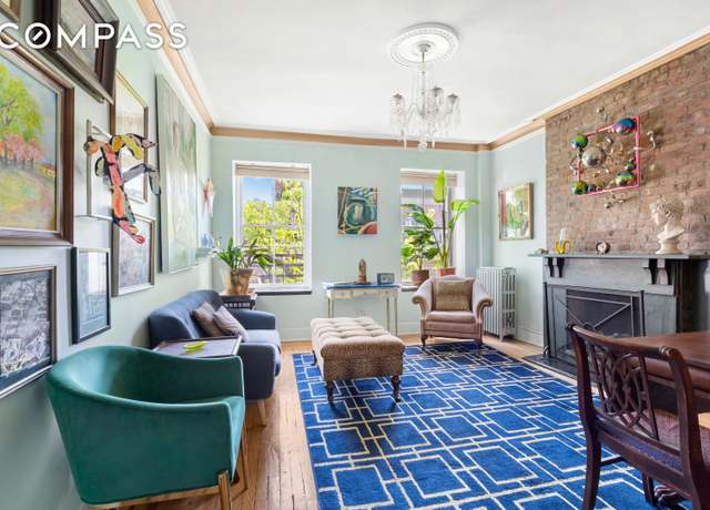 Property at 306 W 4th St Unit D3, New York City, NY 10014, 1 bed, 1 bath