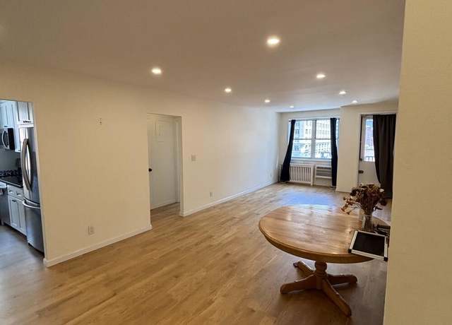 Property at 170 W 23rd St Unit 5N, New York City, NY 10011, 1 bed, 1 bath