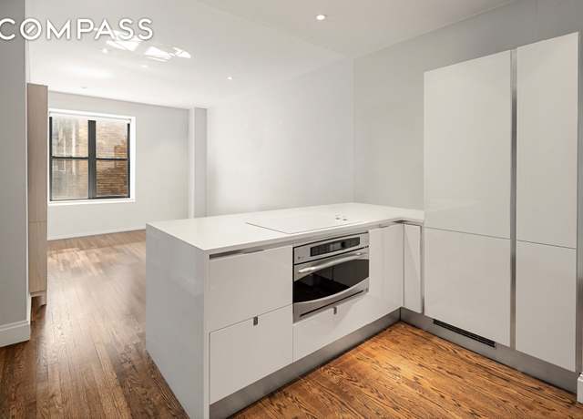 Property at 23 E 10th St #704, New York City, NY 10003, 1 bed, 1 bath