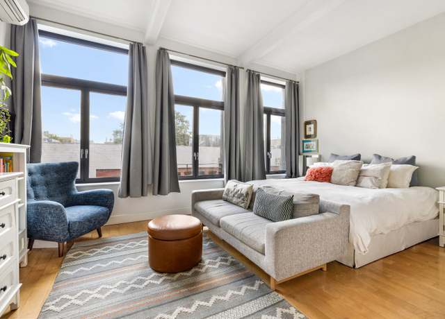 Property at 242 S 1st St Unit 2B, Brooklyn, NY 11211, 1 bath