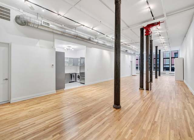 Property at 137 Duane St Unit 2D, New York City, NY 10013, 1 bath