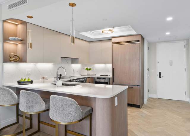 Property at 78-29 Austin St #410, New York City, NY 11375, 3 beds, 2.5 baths