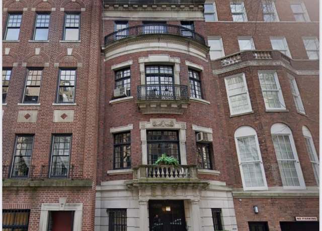 Property at 40 E 74th St Unit 2R, New York City, NY 10021, 1 bed, 2 baths