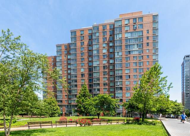 Property at 455 Main St Unit 4K, New York City, NY 10044, 1 bed, 1.5 baths