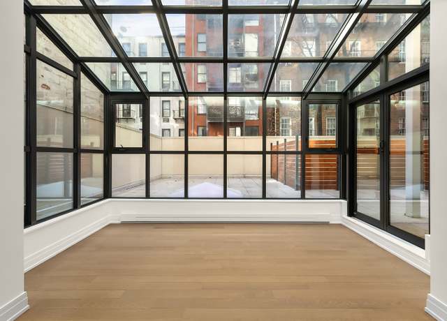 Property at 320 E 82nd St Unit Maisonette, New York City, NY 10028, 3 beds, 3.5 baths