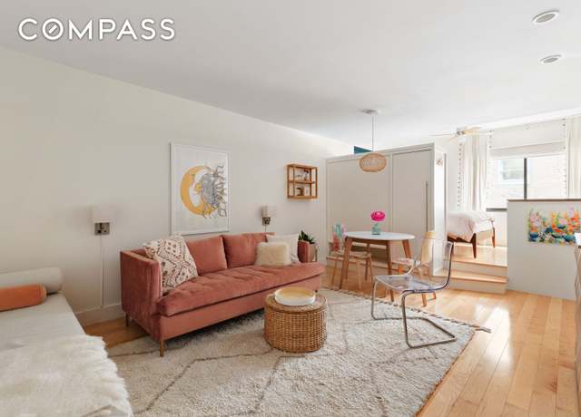Property at 85 8th Ave Unit 5H, New York City, NY 10011, 1 bath