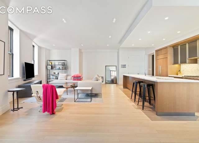 Property at 100 Barclay St Unit 13K, New York City, NY 10007, 3 beds, 3.5 baths