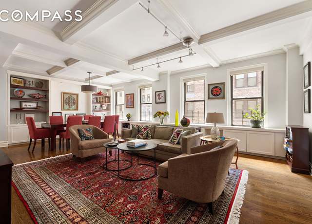 Property at 18 W 70th St Unit 7C, New York City, NY 10023, 4 beds, 3 baths